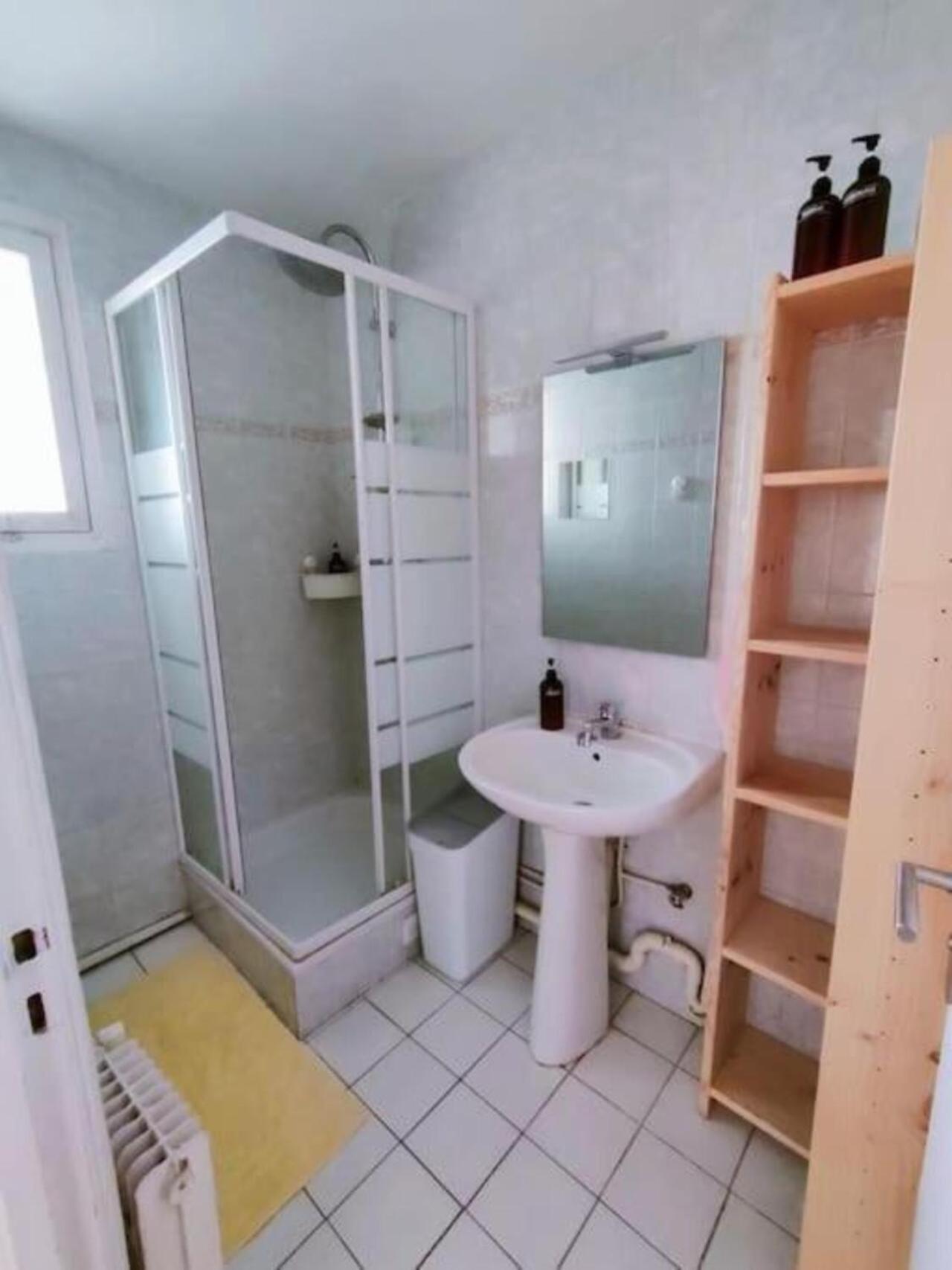 Room & Parking In Shared Appartment With Proprietor L 25 Mins From Paris Gare Du Nord, Cdg Airport & Stade De France Montmagny المظهر الخارجي الصورة